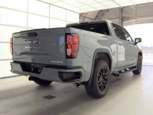 Used 2024 GMC Sierra 1500 Elevation AWD/4WD image 6