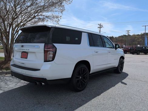 Used 2023 Chevrolet Suburban High Country AWD/4WD image 8