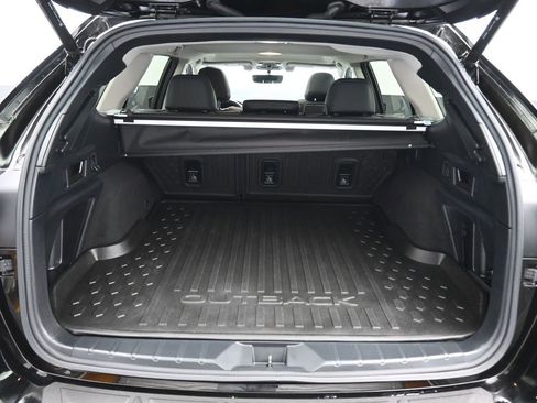 Used 2020 Subaru Outback Onyx Edition XT image 45