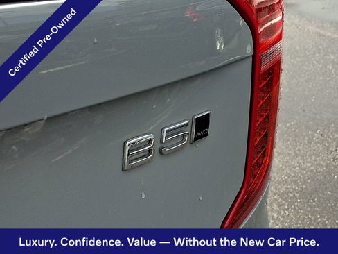 Certified 2024 Volvo XC90 B5 Plus AWD/4WD image 31