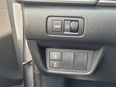 Used 2018 Honda Accord Sport image 17