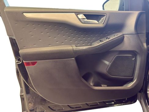 Used 2020 Ford Escape SE Sport AWD/4WD image 13