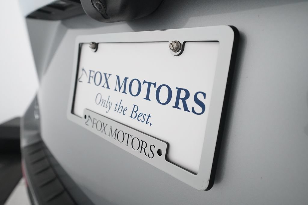 Used 2023 Ford Explorer XLT w/ Class IV Trailer Tow Package AWD/4WD image 36
