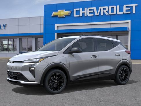 New 2027 Chevrolet Bolt RS w/ Technology Package FWD image 2