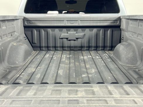 Used 2018 Chevrolet Colorado W/T w/ WT Convenience Package image 13