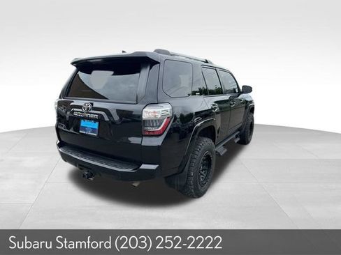 Used 2021 Toyota 4Runner SR5 Premium w/ Moonroof Package AWD/4WD image 8