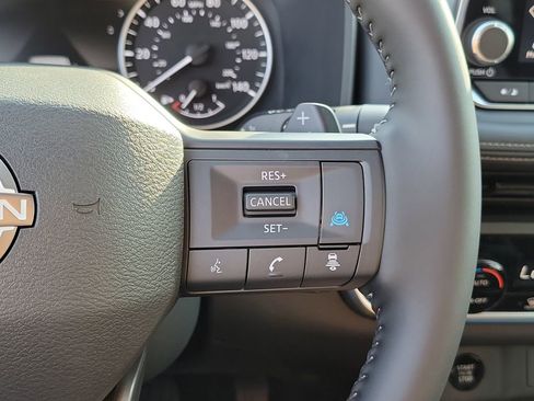 New 2026 Nissan Rogue SV FWD image 8