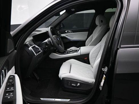 Used 2026 BMW X5 xDrive40i w/ Executive Package AWD/4WD image 9