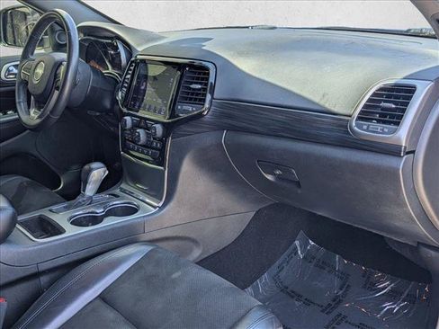 Used 2019 Jeep Grand Cherokee Altitude RWD image 22