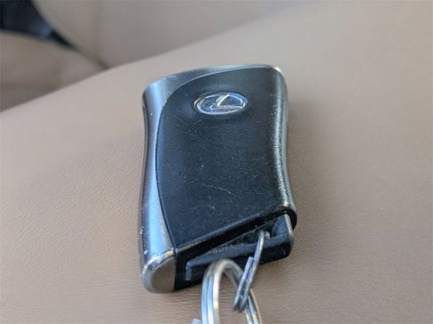 Used 2019 Lexus ES 350 Luxury image 44