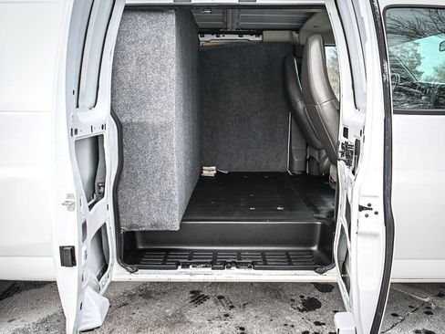 Used 2021 Chevrolet Express 2500 Extended w/ Driver Convenience Package RWD image 13