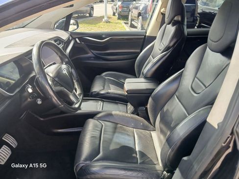 Used 2016 Tesla Model X Performance AWD/4WD image 10