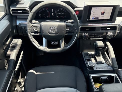 New 2025 Toyota Tacoma TRD Sport image 4