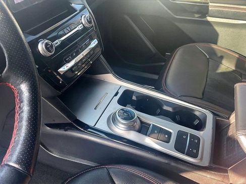 Certified 2022 Ford Explorer ST-Line w/ Class IV Trailer Tow Package image 15