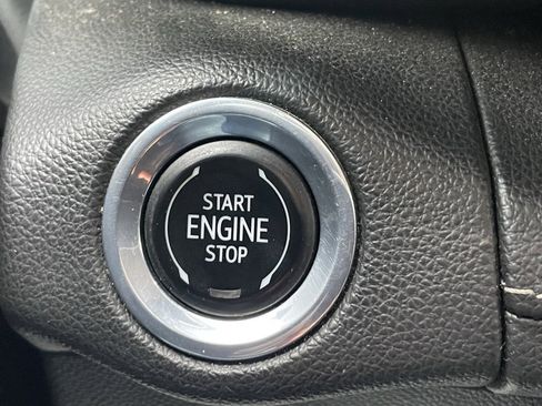 Certified 2022 Buick Envision Preferred w/ Safety Package image 26