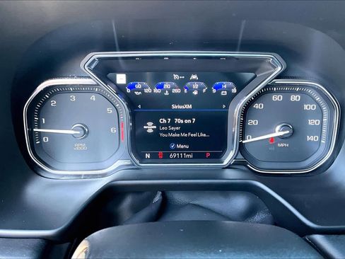 Used 2021 GMC Yukon SLT w/ SLT Premium Package image 25