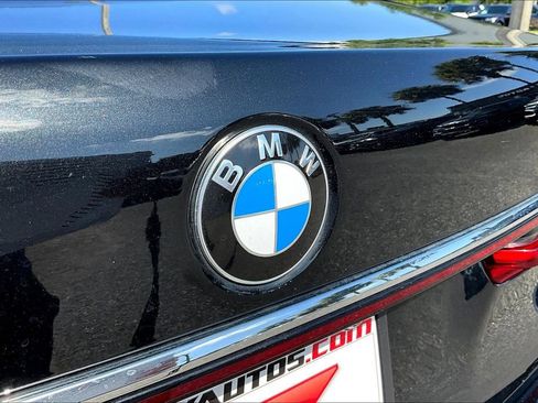 Used 2020 BMW 740i w/ M Sport Package RWD image 23