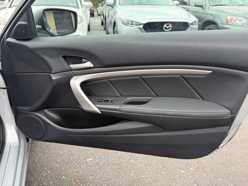 Used 2010 Honda Accord EX-L image 28