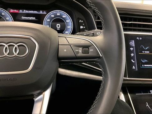 Used 2025 Audi Q8 Premium Plus w/ Premium Plus Package image 19