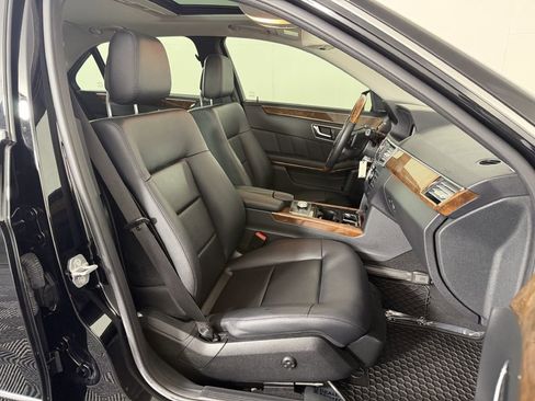 Used 2011 Mercedes-Benz E 350 4MATIC Sedan image 28