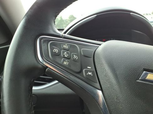 Used 2023 Chevrolet Malibu RS FWD image 14