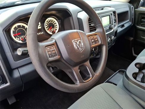 Used 2016 RAM 1500 Express image 20