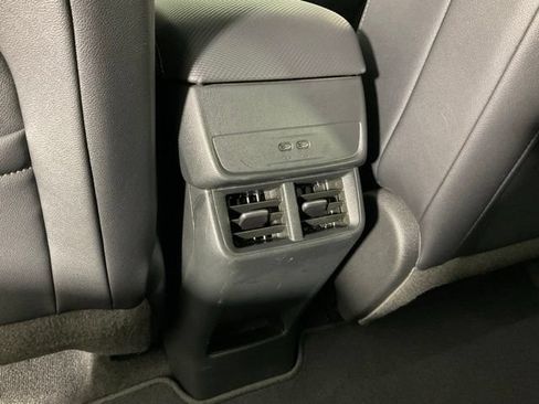 Used 2025 Chevrolet Equinox LT w/ Convenience Package II AWD/4WD image 18