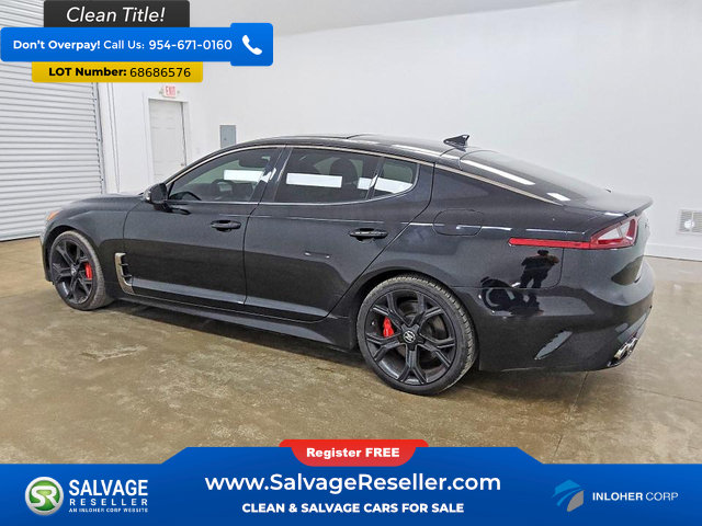 Used 2020 Kia Stinger GT1 RWD image 3