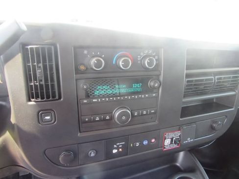 Used 2025 Chevrolet Express 2500 w/ Driver Convenience Package RWD image 12