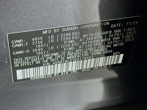 Used 2025 Subaru Outback Onyx Edition image 12