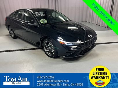 Used 2024 Hyundai Elantra SEL w/ Convenience Package