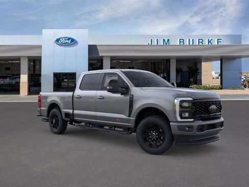New 2026 Ford F250 Lariat w/ Black Appearance Package AWD/4WD image 7