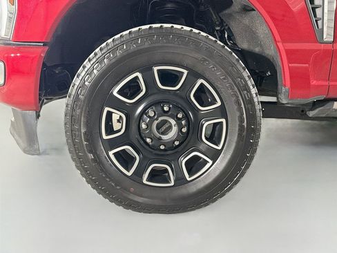 Used 2024 Ford F250 Platinum AWD/4WD image 35