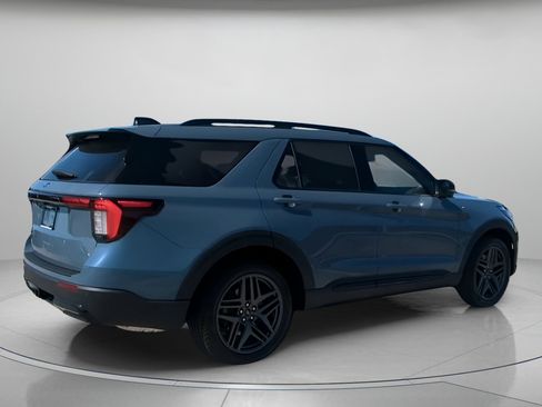 New 2026 Ford Explorer ST-Line image 31