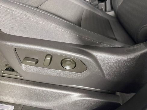 Used 2023 GMC Sierra 1500 SLE AWD/4WD image 25