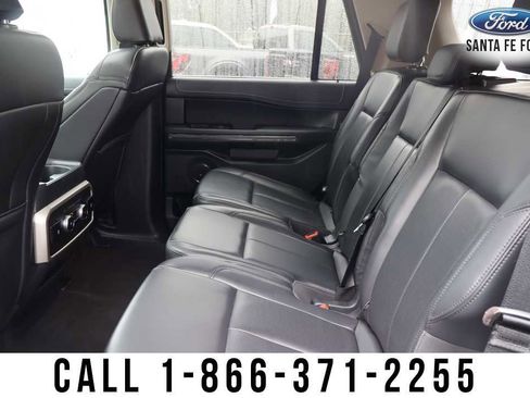 Used 2024 Ford Expedition XLT image 19