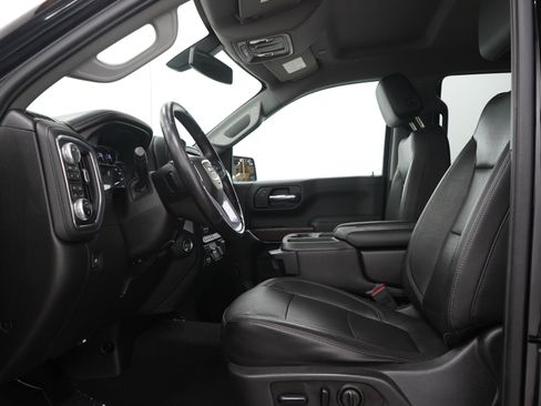 Used 2019 GMC Sierra 1500 SLT w/ Driver Alert Package I AWD/4WD image 25