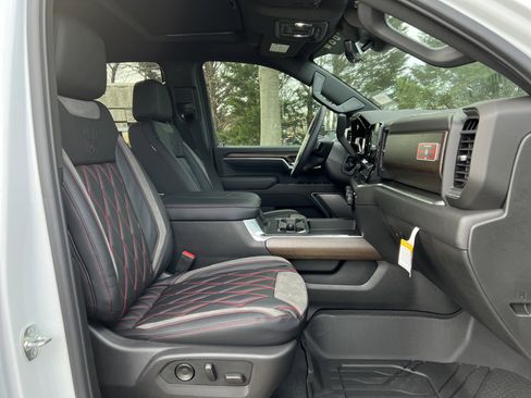 New 2026 Chevrolet Silverado 3500 High Country w/ High Country Premium Package image 21