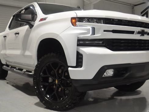 Used 2019 Chevrolet Silverado 1500 RST w/ All-Star Edition AWD/4WD image 3