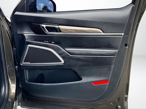 Used 2022 Kia Telluride EX FWD image 25