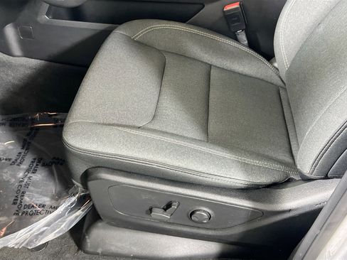 Used 2022 RAM 1500 Big Horn AWD/4WD image 18