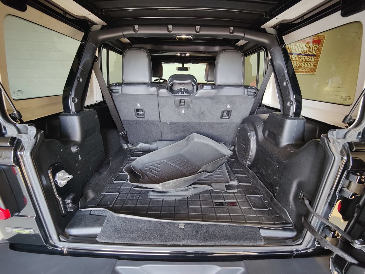 Used 2021 Jeep Wrangler Unlimited Rubicon AWD/4WD image 10