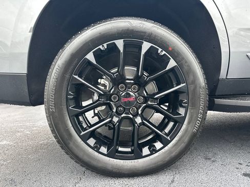 New 2026 GMC Yukon Elevation w/ Elevation Premium Package image 18
