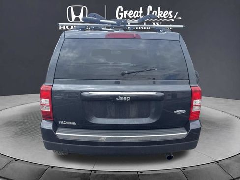 Used 2016 Jeep Patriot High Altitude FWD image 4