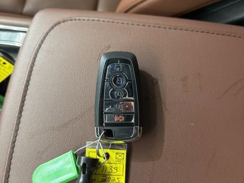 Used 2025 Lincoln Aviator Reserve w/ Jet Appearance Package AWD/4WD image 33