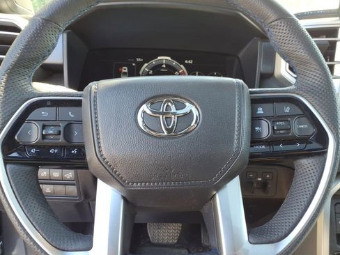 Used 2025 Toyota Tundra Platinum AWD/4WD image 19