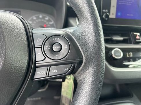 Used 2024 Toyota Corolla LE FWD image 21