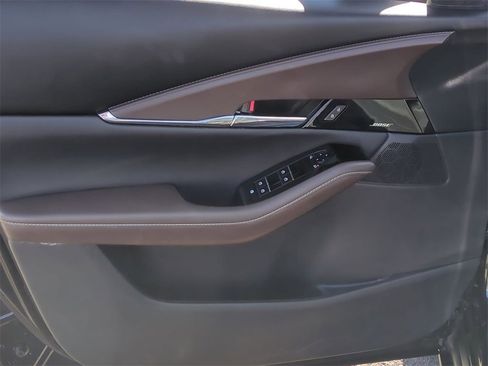 Certified 2025 MAZDA CX-30 AWD 2.5 S w/ Premium Package image 11