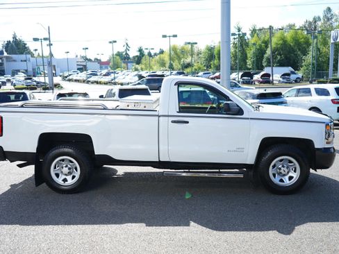 Used 2018 Chevrolet Silverado 1500 W/T RWD image 7
