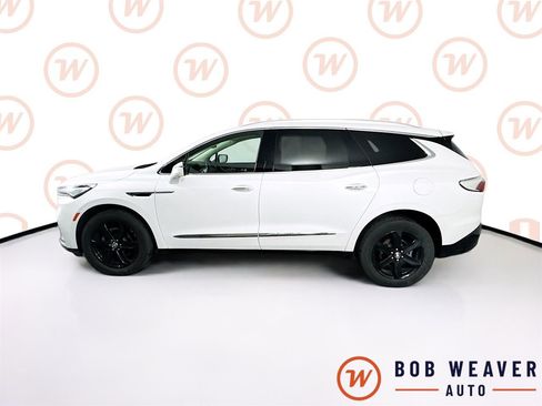 Used 2023 Buick Enclave Essence w/ Experience Buick Package AWD/4WD image 4